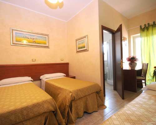 Castel di Decima Hotel Casarola - Trigoria מראה חיצוני תמונה